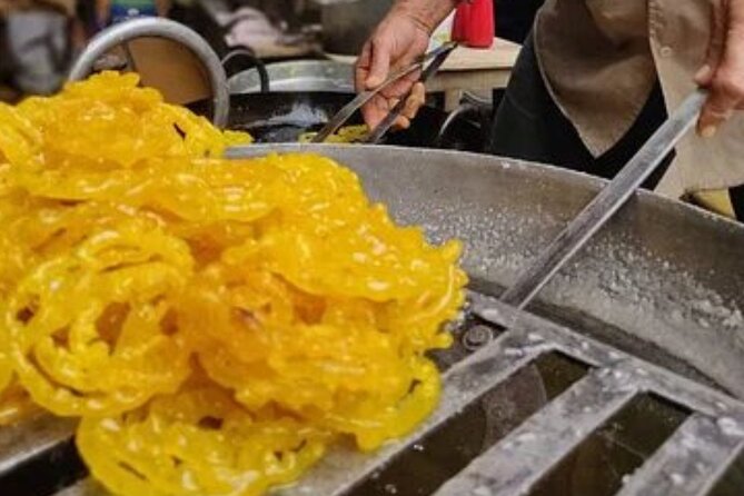 Jaisalmer Street Food Crawl Guided Local Food Tasting Tour - The guide’s role: stories, spices, and practical advice