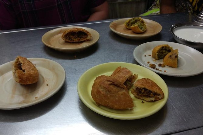Jaisalmer Street Food Crawl Guided Local Food Tasting Tour - Ending with sweets and paan at Gopa Chowk