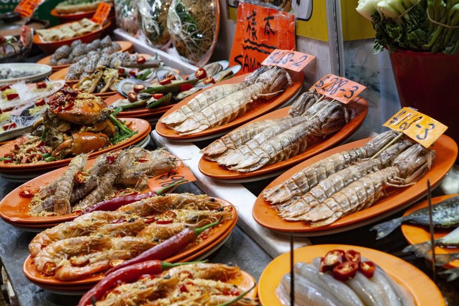 Kowloon: Private Night Markets & Street Food Experience - Meeting in Kowloon and finding your bearings