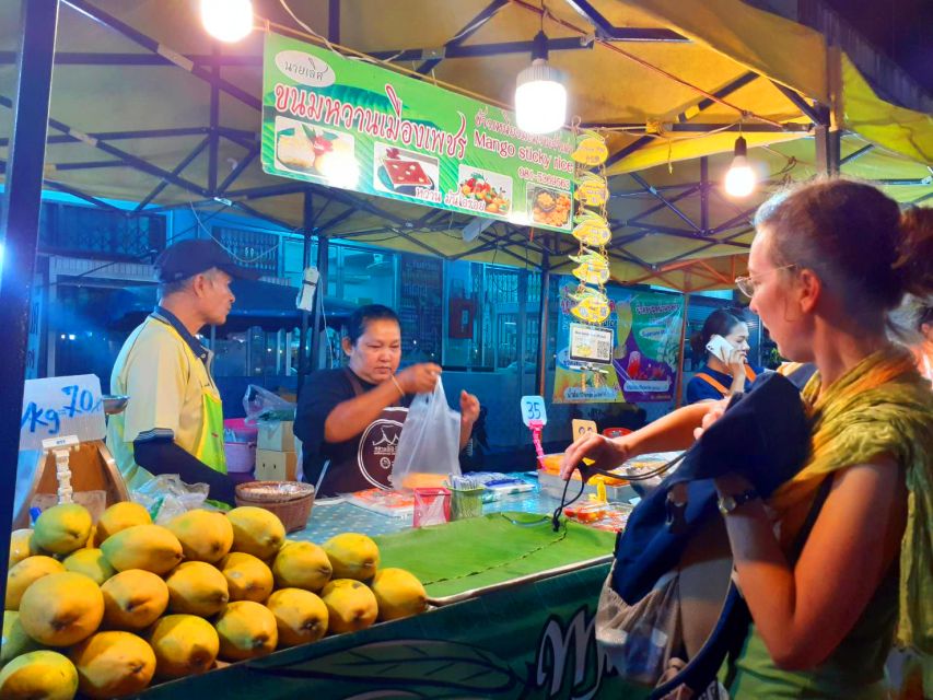 Krabi: Local Street Food Night Tour - Why this Krabi food tour works best at night
