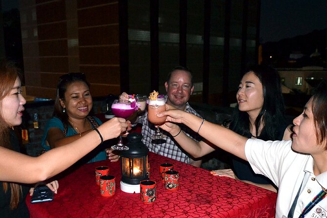 Kuala Lumpur's Nightlife Secrets and Street Food - Who will enjoy this Chinatown evening?