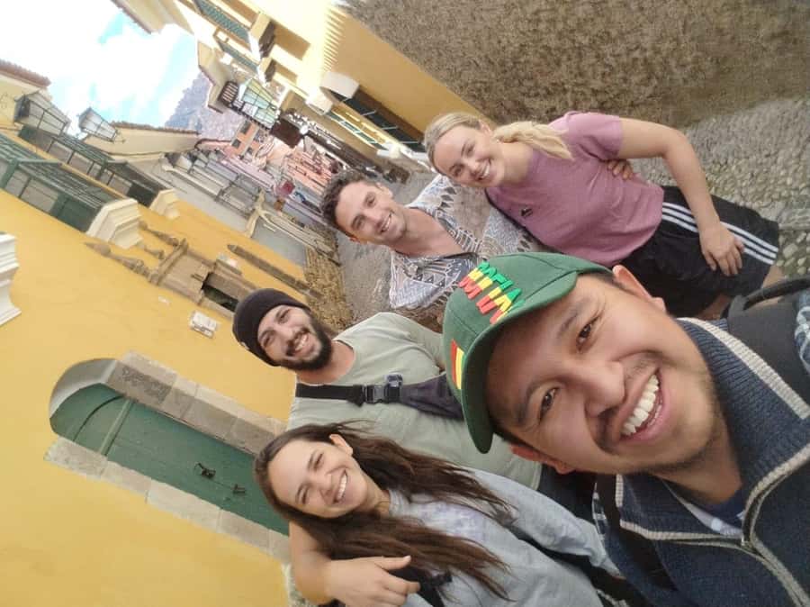 La Paz: Street Food Walking Tour - Key points at a glance