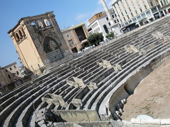 Lecce History and Street Food Tasting Small Group Tour - San Matteo and Lecce’s unusual church fronts