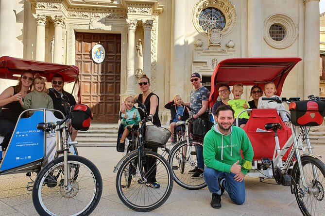 Lecce Street Food Group Tour (3h) - Piazza del Duomo and Lecce Cathedral