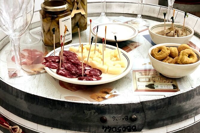 Lecce Street Food Group Tour (3h) - Basilica di Santa Croce and the Baroque stonework