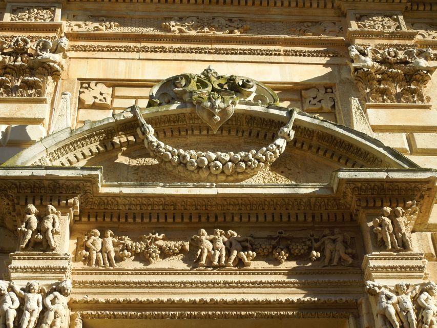 Lecce: Street Food Tasting and Sightseeing Tour - Who should book this Lecce walk?