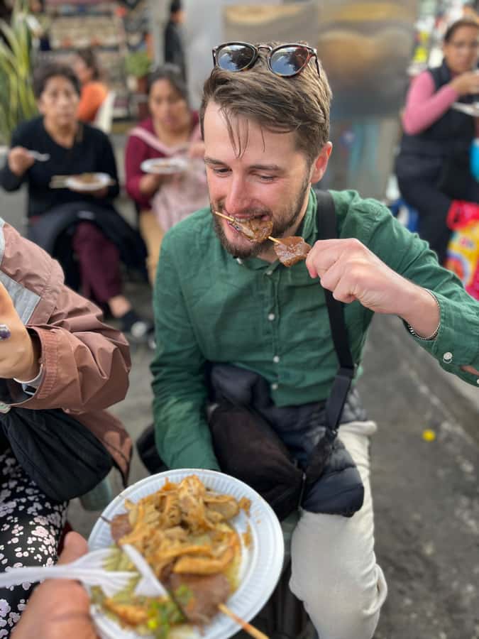 Lima Street Food: A gastronomic adventure through the city. - Chinatown brings Peru’s Chinese influence to the plate