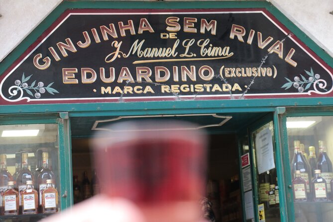 Lisbon 4 Foodies Tour - From Street Food to Awarded Chefs’ Portuguese Delicacies - Learning how Portuguese wine fits the food