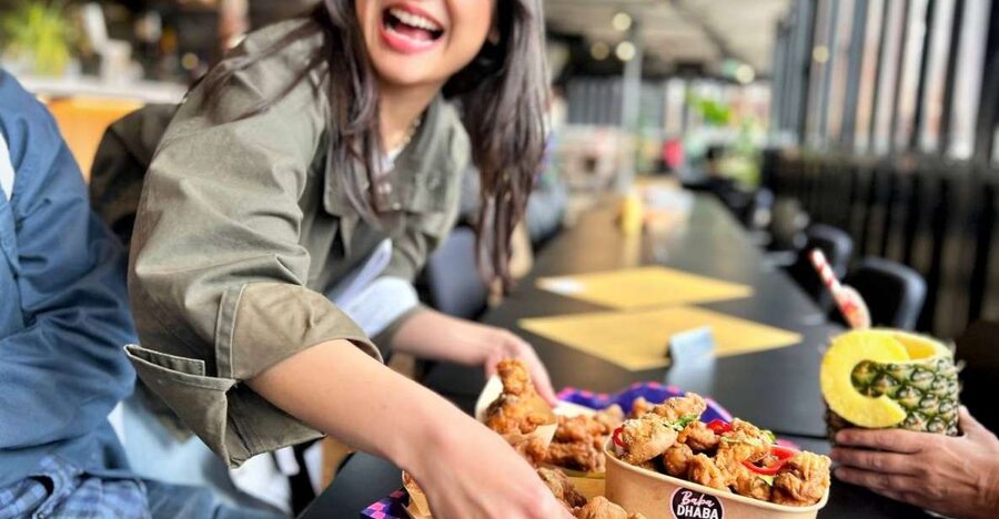 London: Camden Market Food Tour with 7 Street Food Tastings - Starting at The World’s End in Camden Town