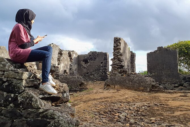Mahebourg Private Historical & Street Food Tour with transfer - Price, timing, and who gets the best value