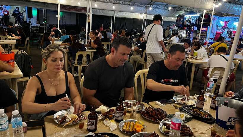 Makati Street food walking tour with Dinner - Filipino food as a cultural lesson
