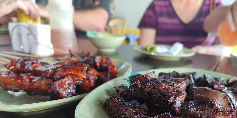 Manila Food Tour: Introduction to Philippine Street Food - Beer, juice, and a cool finish