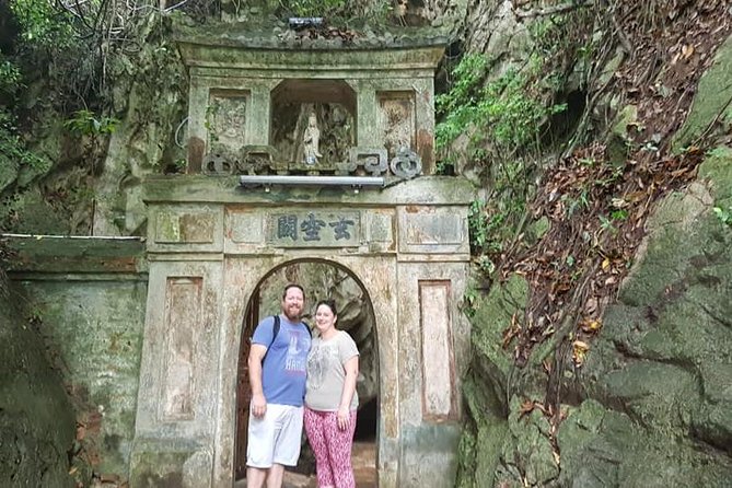 MARBLE MOUNTAIN-AM PHU Cave & HOI AN -Colourful Lantern Boat Ride - Guides make the biggest difference