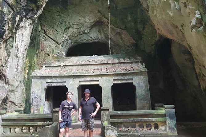 Marble Mountains - Hoi An City- Night Market- Sampan Boat Ride - The drive to Hoi An changes the mood