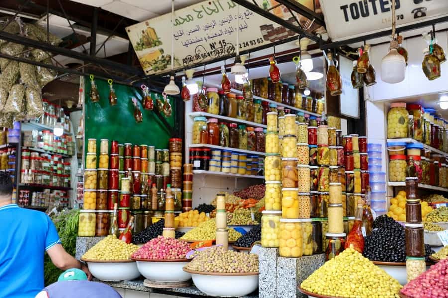 Marrakech Street Food Tour – Taste Local Flavors - The café finish with mint tea