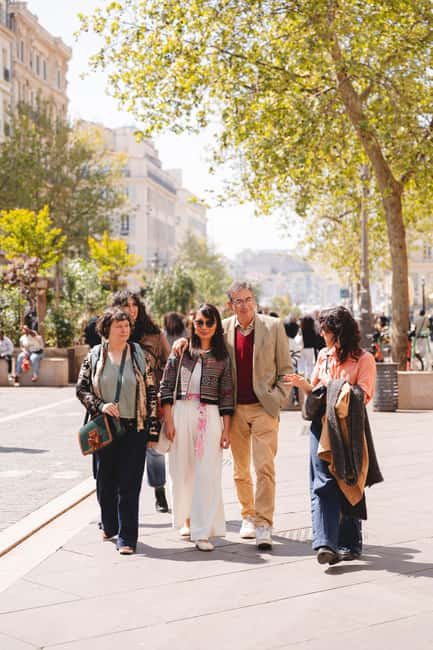 Marseille: Sunset Street Food Tour - Rue Crudère and the final local drinks