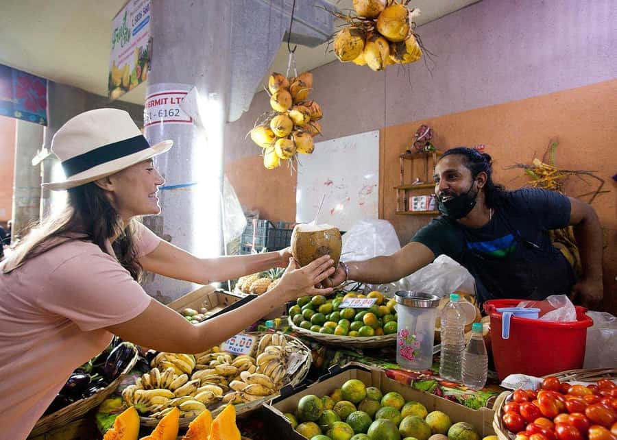 Mauritius: Snorkeling with Turtles & Port Louis Street Food - Who should book this Mauritius outing?