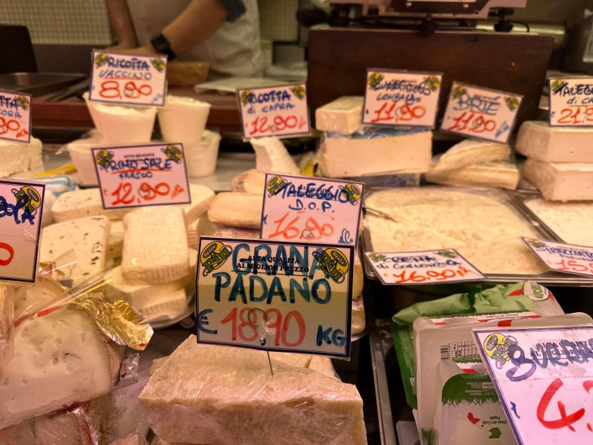 Milan: Gourmet Street Food Tour with Sightseeing and Tasting - Who should book this Milan food tour?
