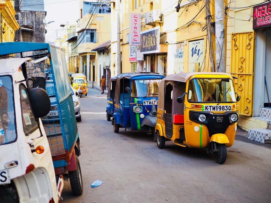 Mombasa: Street Food Tour - Dress, timing, and practical planning