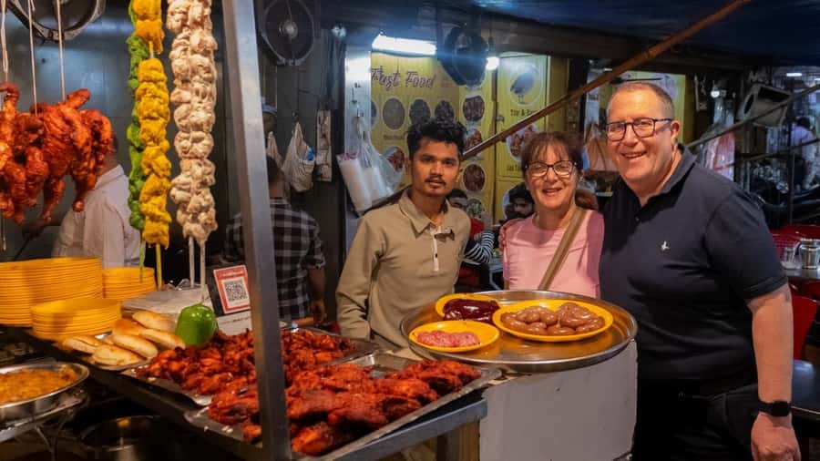 Mumbai Heritage, Street Food & Bazaar Walking Tour - Victorian Gothic and Art Deco Mumbai