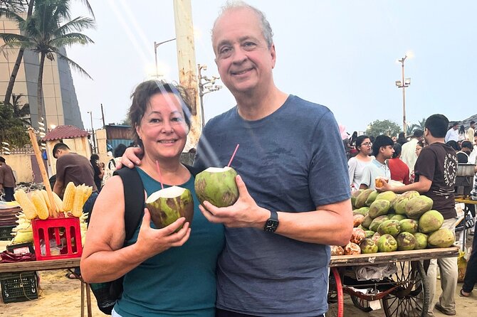 Mumbai Street Food & Beach Tour with 10+ Tastings - The 15 to 30 minute beach break