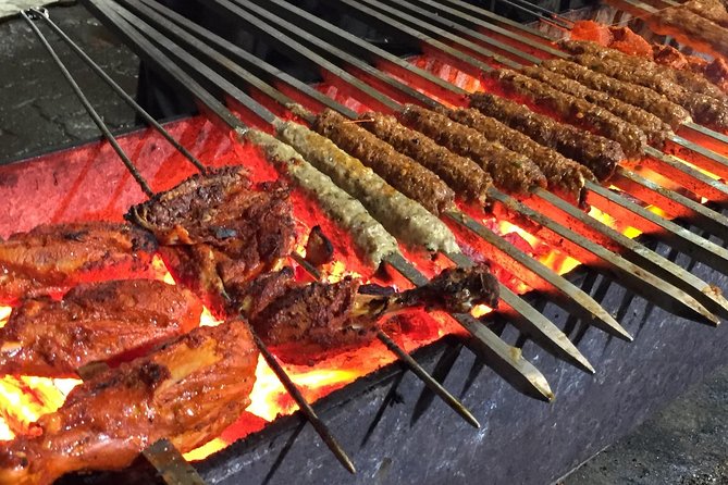 Mumbai Street Food Safari - Chowpatty Beach: Mumbai snacks beside the Arabian Sea
