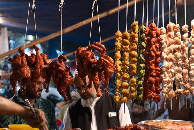 Mumbai: Street Food Tour - Bhuleshwar’s khao gallis and saffron milk