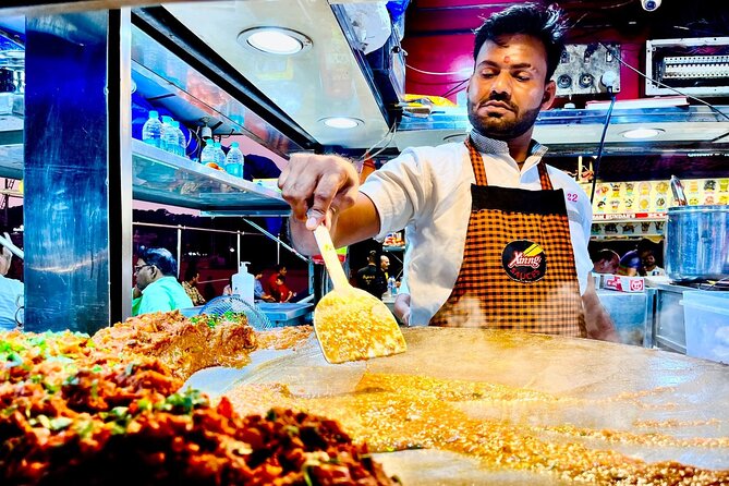Mumbai: Street Food Tour - Chowpatty Beach: sunset and Mumbai’s vegetarian classics