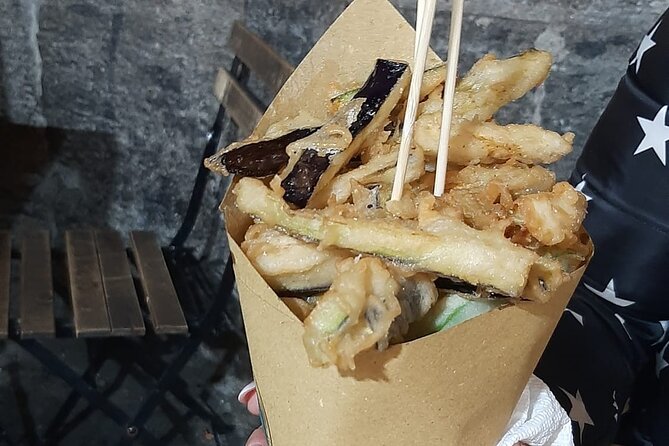 Naples as a local - Authentic Street Food Tour - Piazza del Gesù Nuovo: food beside grand monuments