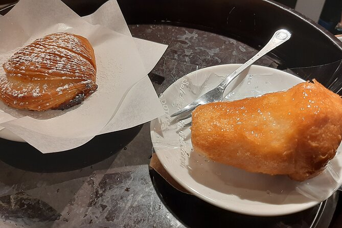 Naples as a local - Authentic Street Food Tour - Local cold cuts and cheese at an iconic grocery