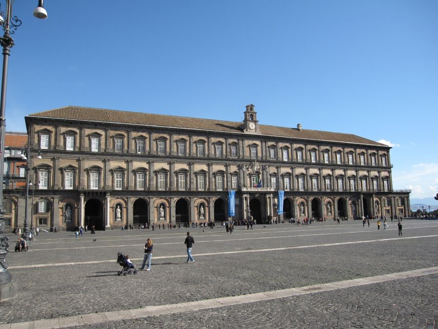 Naples: City and Street Food Market - Via San Carlo and Galleria Umberto I