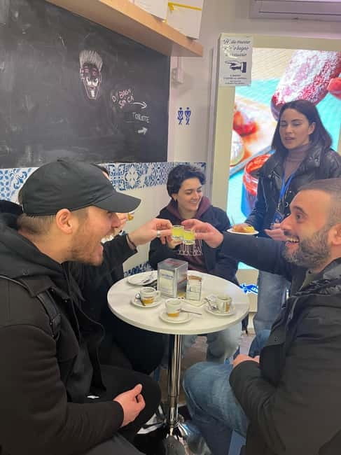 Naples: Private Street Food Tour - Frittatina, Naples in fried form