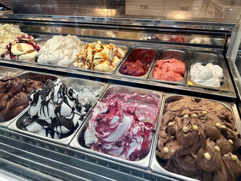 Naples: Street Food and Guided Sightseeing Walking Tour - Why this Naples food walk works so well