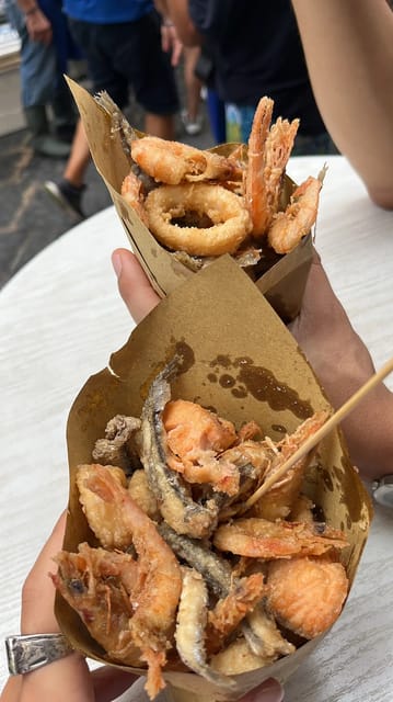 Naples: Street Food Experience With 6 Stops - Stop one: spritz, mozzarella, and local cold cuts