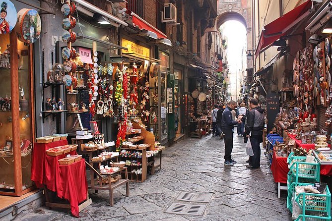 Naples Street Food Experience with local guide - Small Group Tour - Galleria Umberto I and Piazza del Plebiscito