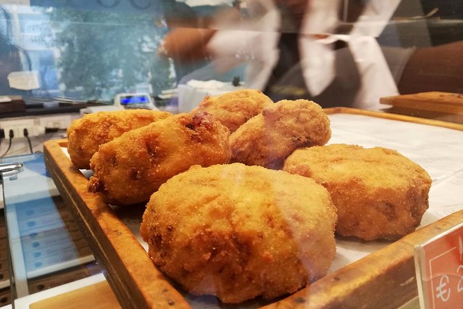 Naples Street Food Tour with a Native & Top Rated Expert - San Gregorio Armeno and the fried pasta highlight