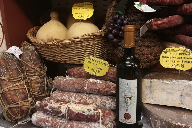 Naples Street Food Tour with Foodie Guide around Historical Center - The walking conditions and group size