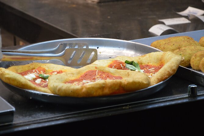 Naples' Ultimate Street Food Tour - Small Group by Do Eat Better - Frittatina di pasta at Basilica dello Spirito Santo