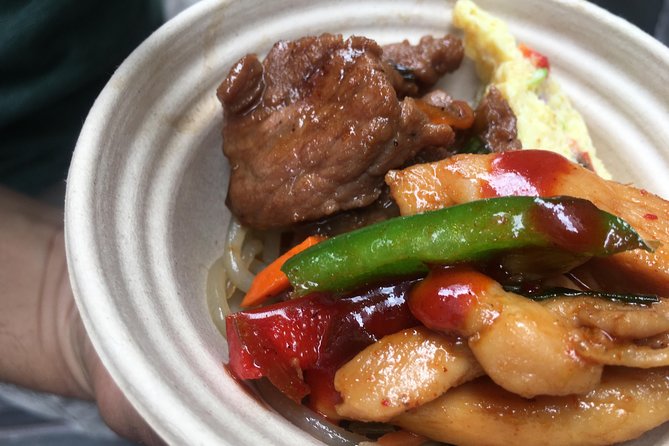 New York City Food Cart Walking Tour - Midtown’s office-worker food scene