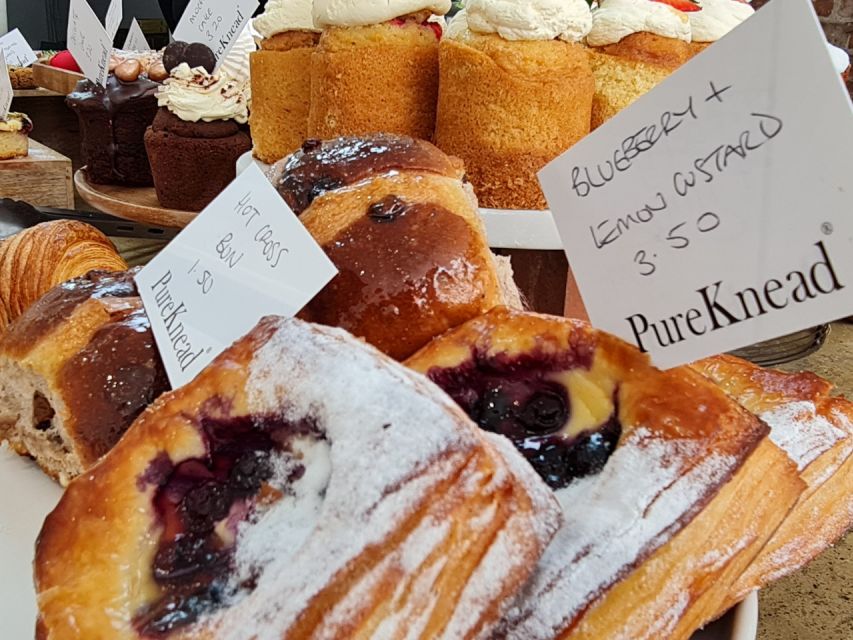 Newcastle: Grainger Town & Quayside Street Food Tour - Grainger Town gives the tour its grand opening