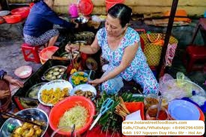 Night Life Street Food Tours Hoi An - Drinks, Happy Water, and what you pay extra for