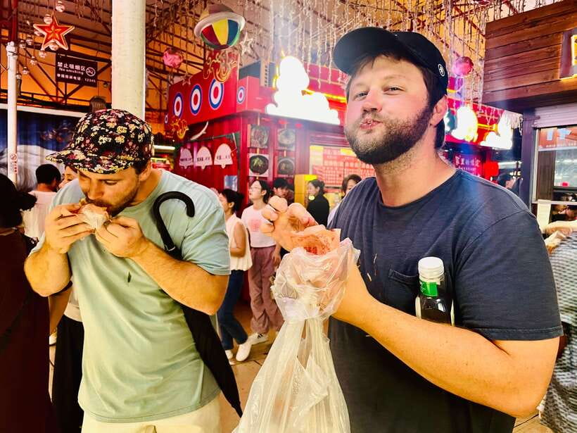 Night Market Haggling Adventure with an English Guide! - Five things to know before you go