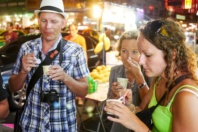 Night Street Food Tour of Bangkok's Chinatown - Why Chinatown works best at night