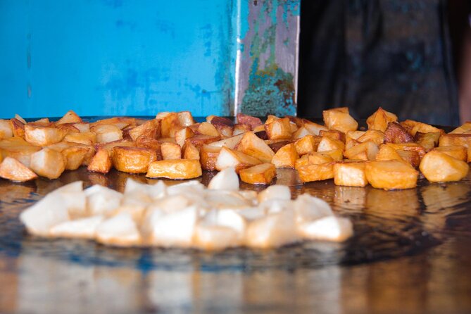 Old Delhi Street Food Tour - Transport is part of the attraction