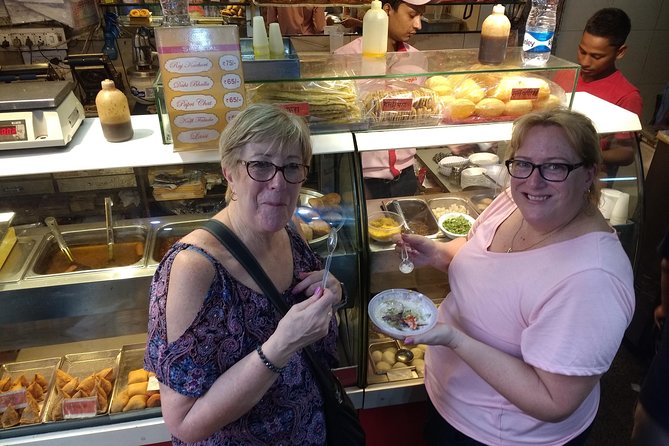 Old Delhi Street Food Tour With Spice Market On Tuk Tuk - Chandni Chowk and the First Taste of Old Delhi