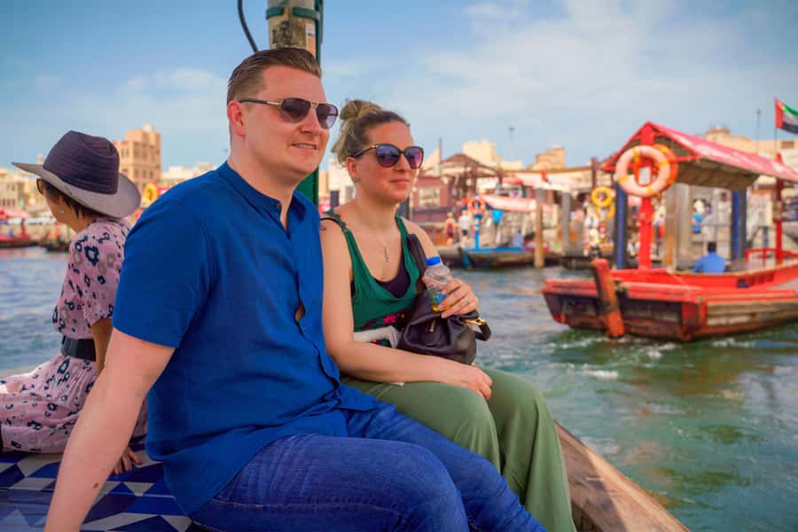 Old Dubai Guided Tour With Photographer: Souks & Street Food - Five good reasons to consider this Old Dubai walk