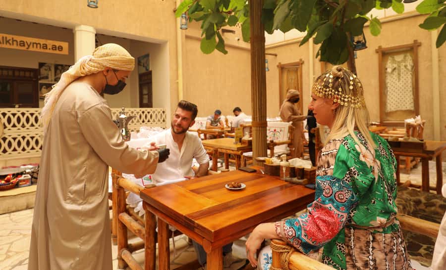 Old Dubai Guided Tour With Photographer: Souks & Street Food - Who should book, and who should skip it?