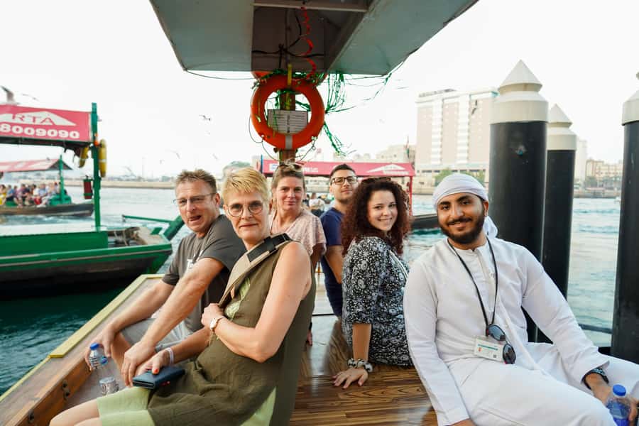 Old Dubai: Premium Guided Tour with Street Food & Abra Ride - Al Fahidi and Al Fahidi Fort put the city’s past in view