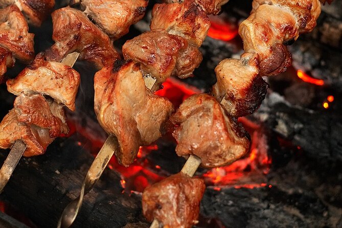 Old Dubai Walk, Souk, Street Foods, Al Fahidi and Al Seef Tales - Meena Bazaar adds a working market feel