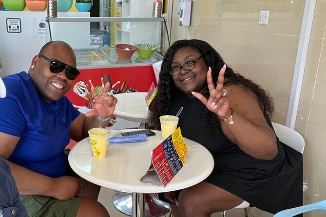 Original Street Food Tour of Dubai - What the guide adds to the experience